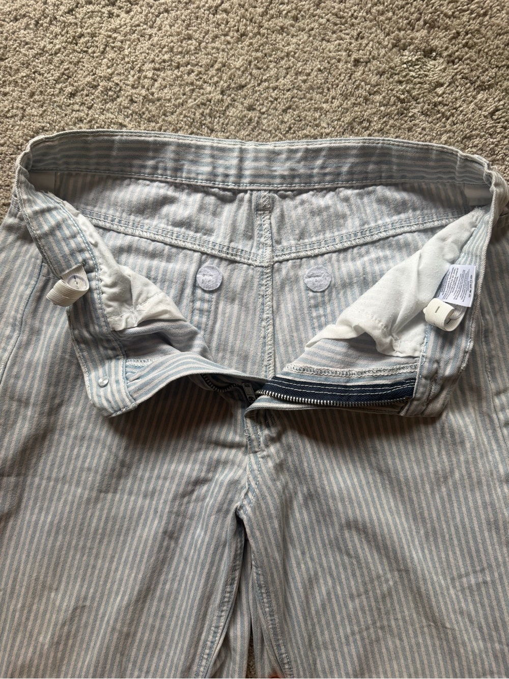 High-Rise Wide-Leg Pinstripe Pants - Light Blue - Picture 4 of 7